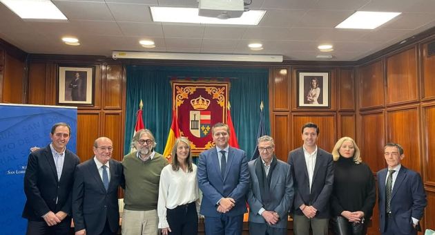 Encuentro de trabajo para la mejora del transporte y la comunicación de los municipios de la Sierra Oeste